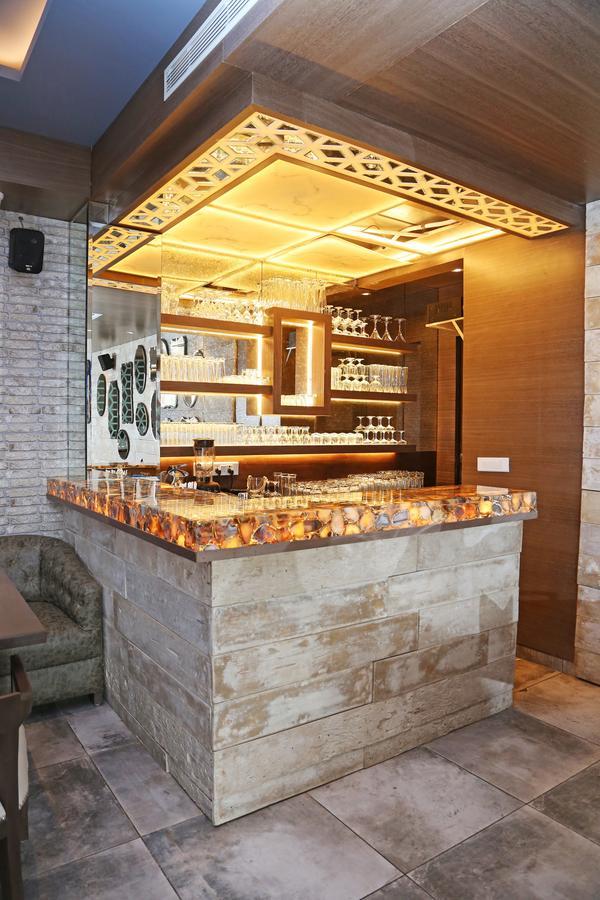 Hotel Parador Agra Агра Екстериор снимка