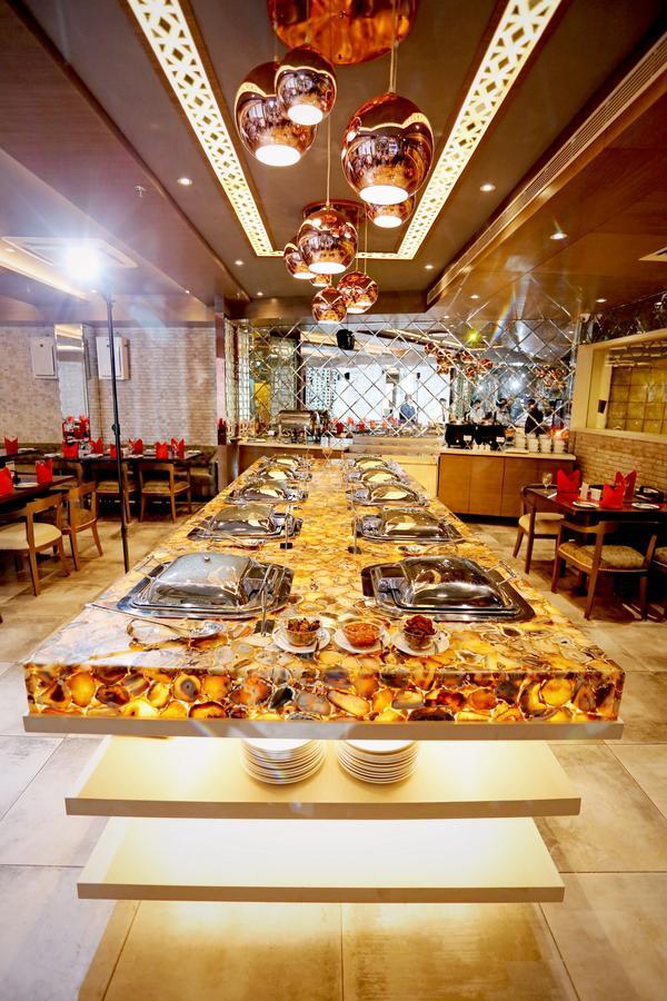 Hotel Parador Agra Агра Екстериор снимка